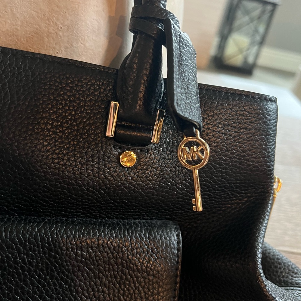 Michael Kors Haley Black Pebbled Leather Satchel with Gold Hardware - Picture 14 of 16